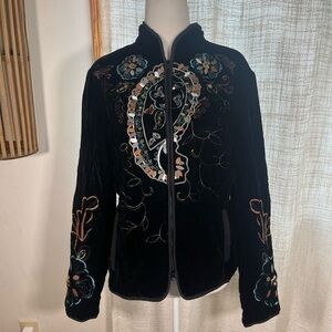 Vintage black velvet jacket size 10 Harve Benard by Benard